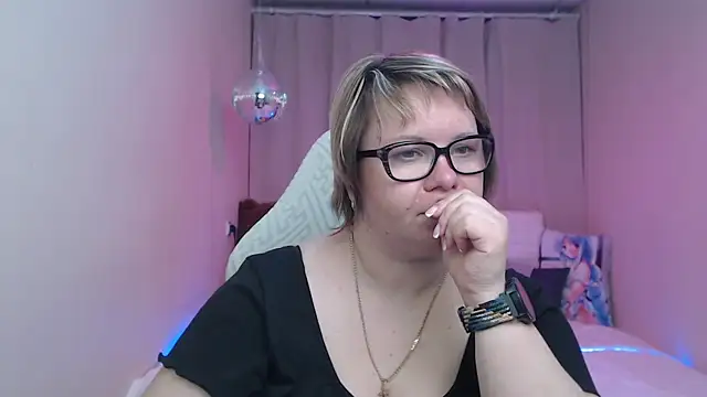 Chat XXX ao vivo de BonnnyBoobsy
