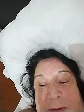 Yaya_Mineira's Webcam Show