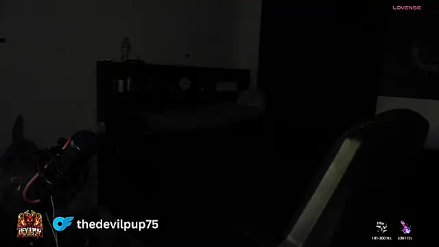 DevilPup75_: απευθείας συνομιλία ΧΧΧ