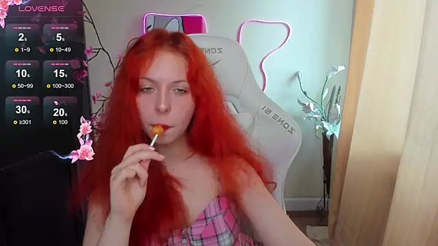 Chat +18 de InfernoKitten ao vivo