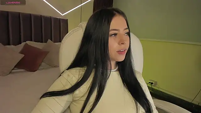 Maaiitee Adlı Modelin Canlı XXX Sohbeti