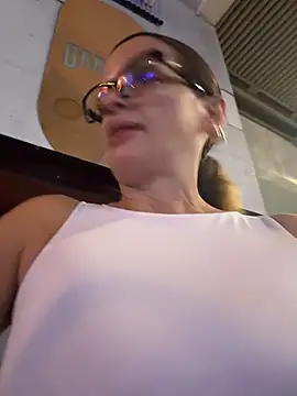 CioniWeiss' Live XXX Chat