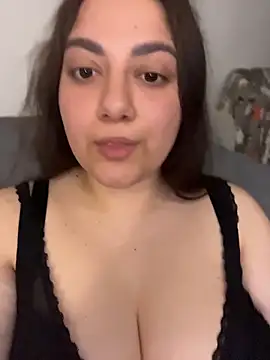 Chat +18 de cutie_doll_ ao vivo