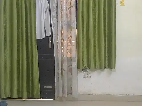 Stubborndesiboy Adlı Modelin Web Kamerası Şovu