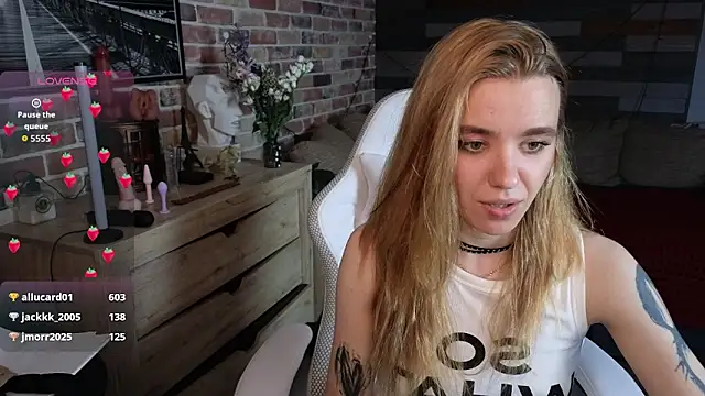 eva_swetty – Naživo XXX chat