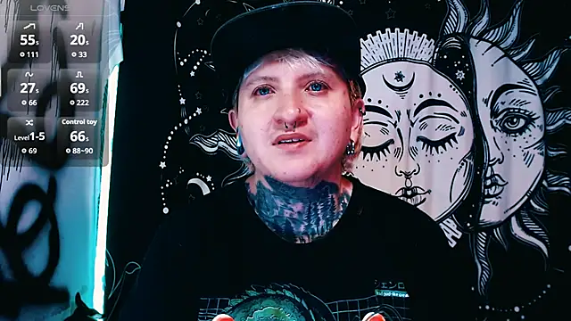 Marieblueeyes 在線直播表演