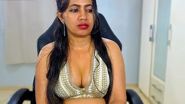 Webkamerová show FannyXhot