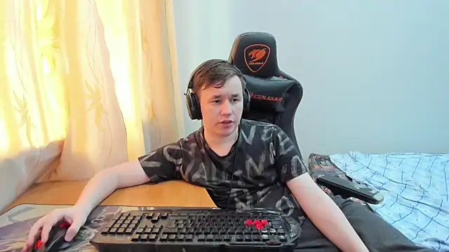 XXX chat uživo modela iliaskrislove