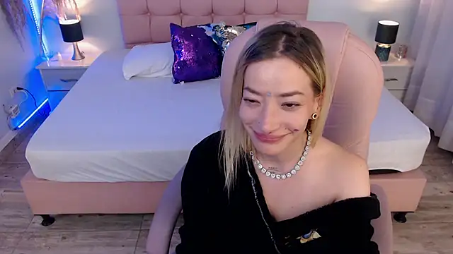 zoe_jones13's Live XXX Chat