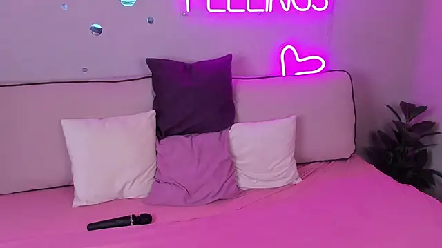 Živý XXX chat Diiana_Daviis