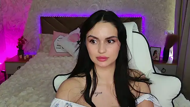 MilaaSweety's Live XXX Chat