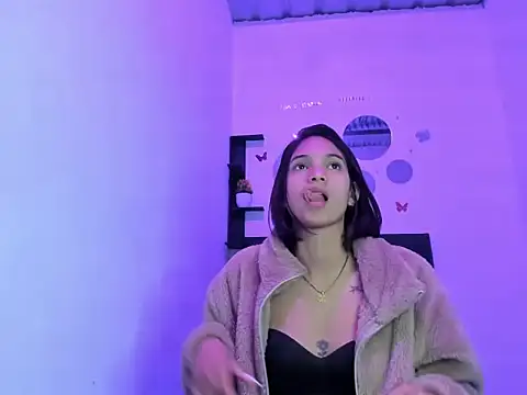 دردشة sapphire_brown20 الجنسية المباشرة