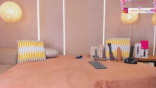 sabrina_shark_'s Live XXX Chat