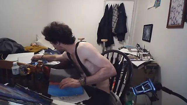 JohnnyMoves live XXX chat