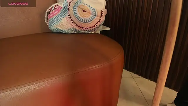 choco_dick_'s Webcam Show
