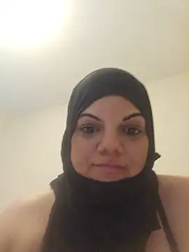 Chat XXX en directo de habibiforyou81
