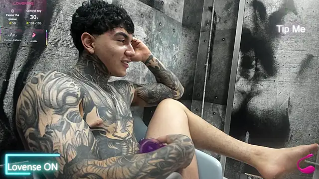 Gury_tattoo: онлайн-секс-чат
