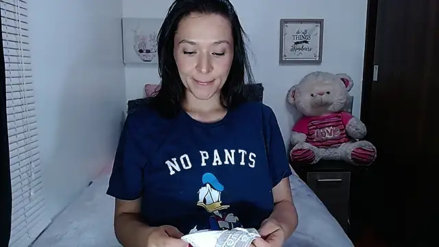 Minndy_ live XXX chat