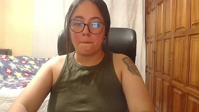 XXX chat uživo modela Venus_cat_