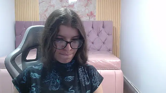 Chat XXX en directo de Kailee_ch