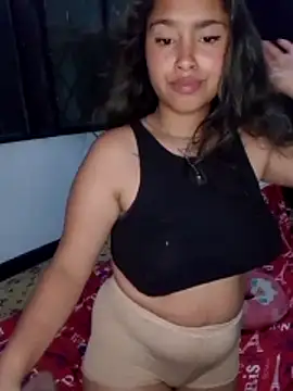 Evangeline_Salas Adlı Modelin Canlı XXX Sohbeti