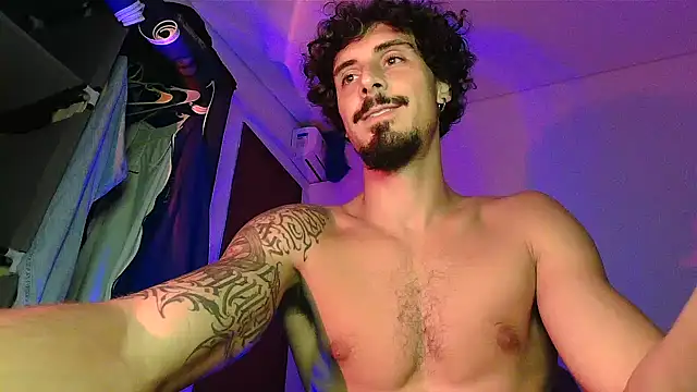 milkoffe's Webcam Show