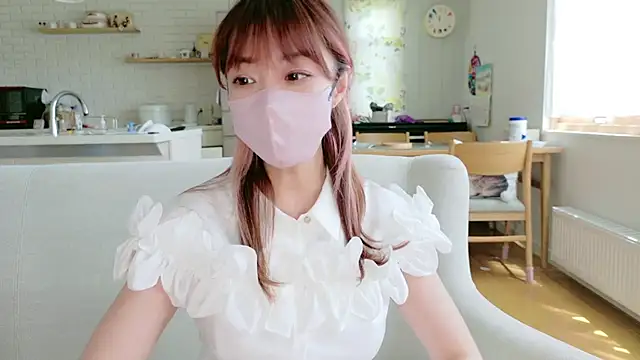 SUZU_1201 webcam show