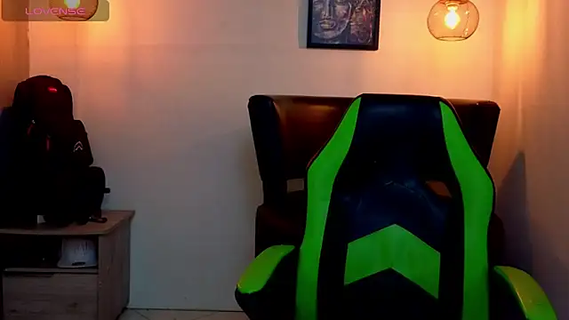 XXX chat uživo modela Apolo_rousse1