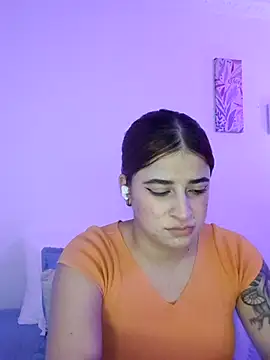 Chat +18 de martina_connor1 ao vivo