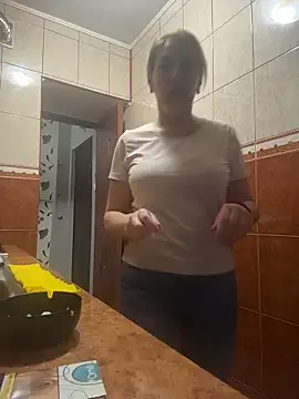 Show modela Hot-Milf4U na web-kameri