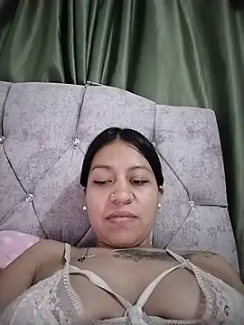 XXX chat uživo modela Tiphanydirty3
