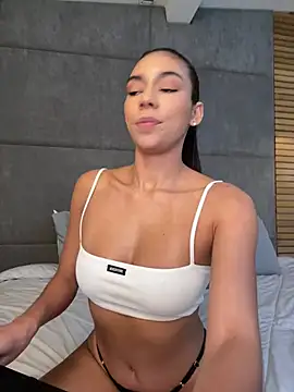 XXX chat uživo modela EllaSanz_