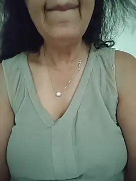 دردشة NakedMILFx الجنسية المباشرة