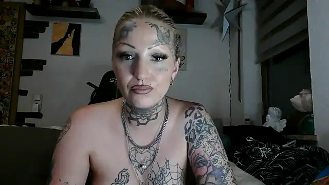 RoxxyInk 라이브 XXX 채팅