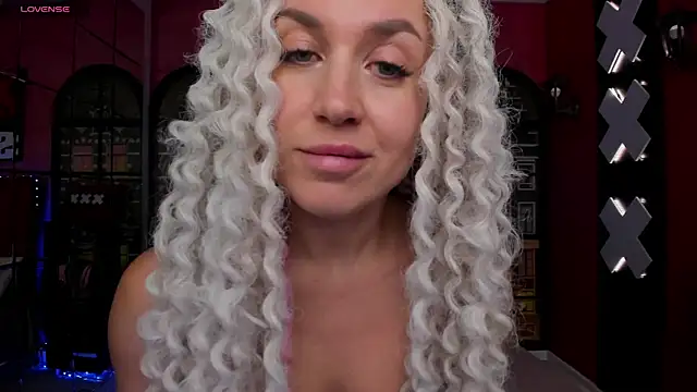Fire__Dancer Webcam Show