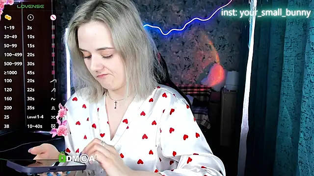 Онлайн чат XXX Your_small_bunny