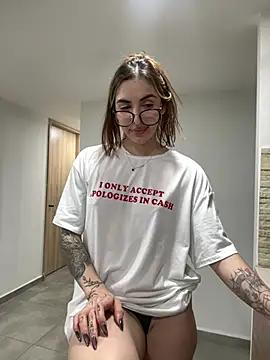 Živý XXX chat Yaii_