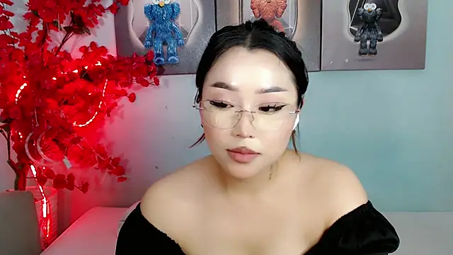 ichiben's Live XXX Chat