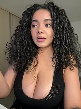 Онлайн чат XXX Curlyierr