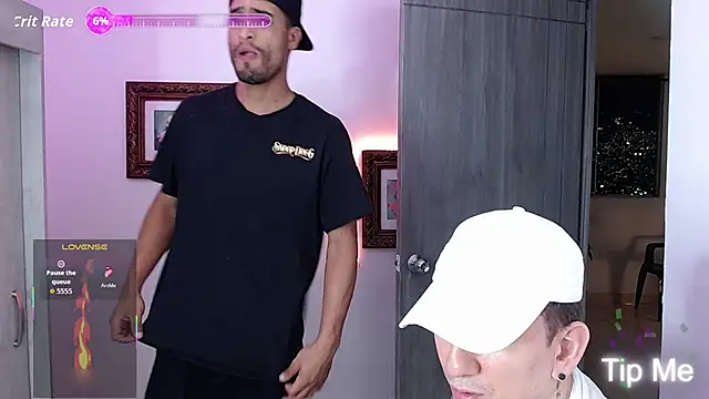 חדר צ'אט בשידור חי של steventeylor