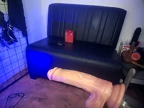 แชท XXX สดของ AnagilBDSM