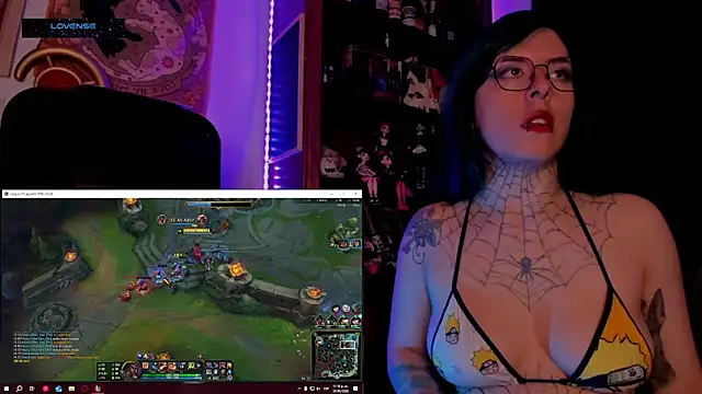 Hisato111 Chat XXX in diretta