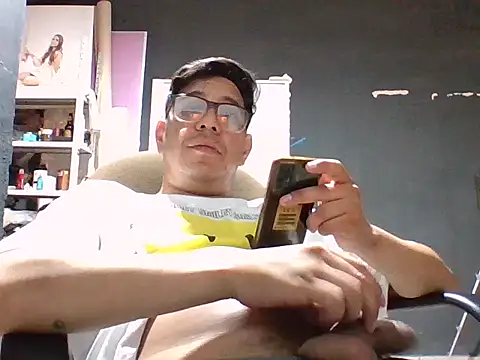 Show modela Yankoloco92 na web-kameri