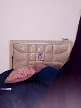 Miaa_flame Adlı Modelin Web Kamerası Şovu