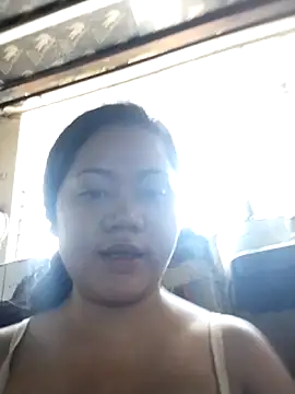 EATALLUCANPUSSYPINAY Pertunjukan Webcam
