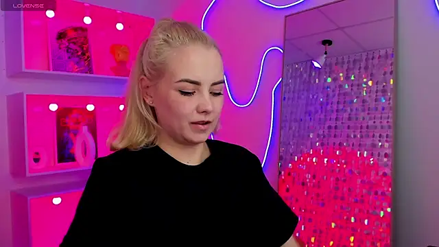StephanieSweety Live XXX-chat