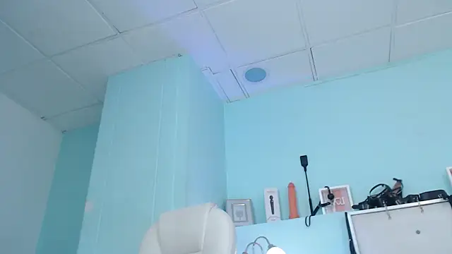 Онлайн чат XXX Emerald_gh