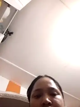 Онлайн чат XXX Angelly_ricura