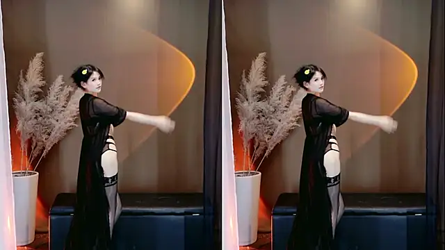 Banana-Milk69's Live XXX Chat