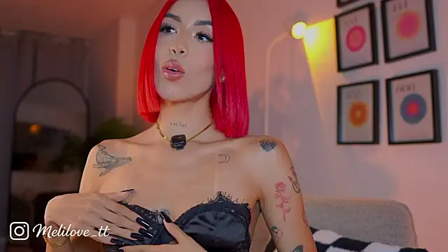 Chatroom XXX en direct de MelyTaylor_